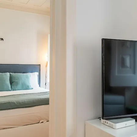 Modern Apt In Dt, 5mins To Martim Moniz Apartman