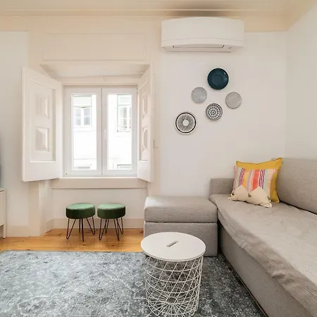 Modern Apt In Dt, 5mins To Martim Moniz Apartment Lissabon